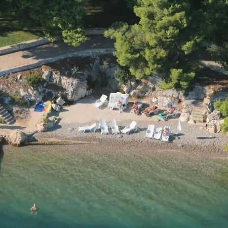 Libe With Sea View - Two Bedroom With Balcony *