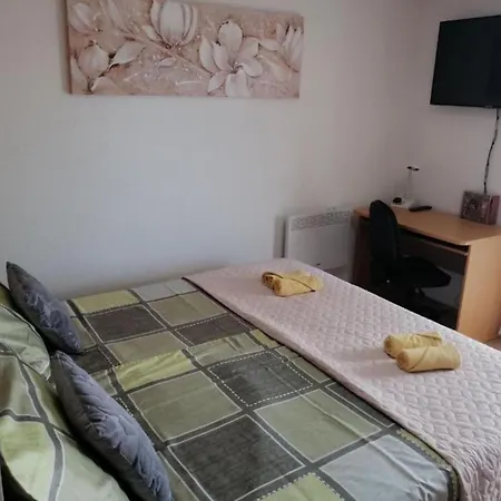 Apartman Libe With Sea View - Two Bedroom With Balcony *