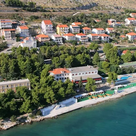 Libe With Sea View - Two Bedroom With Balcony Apartman *